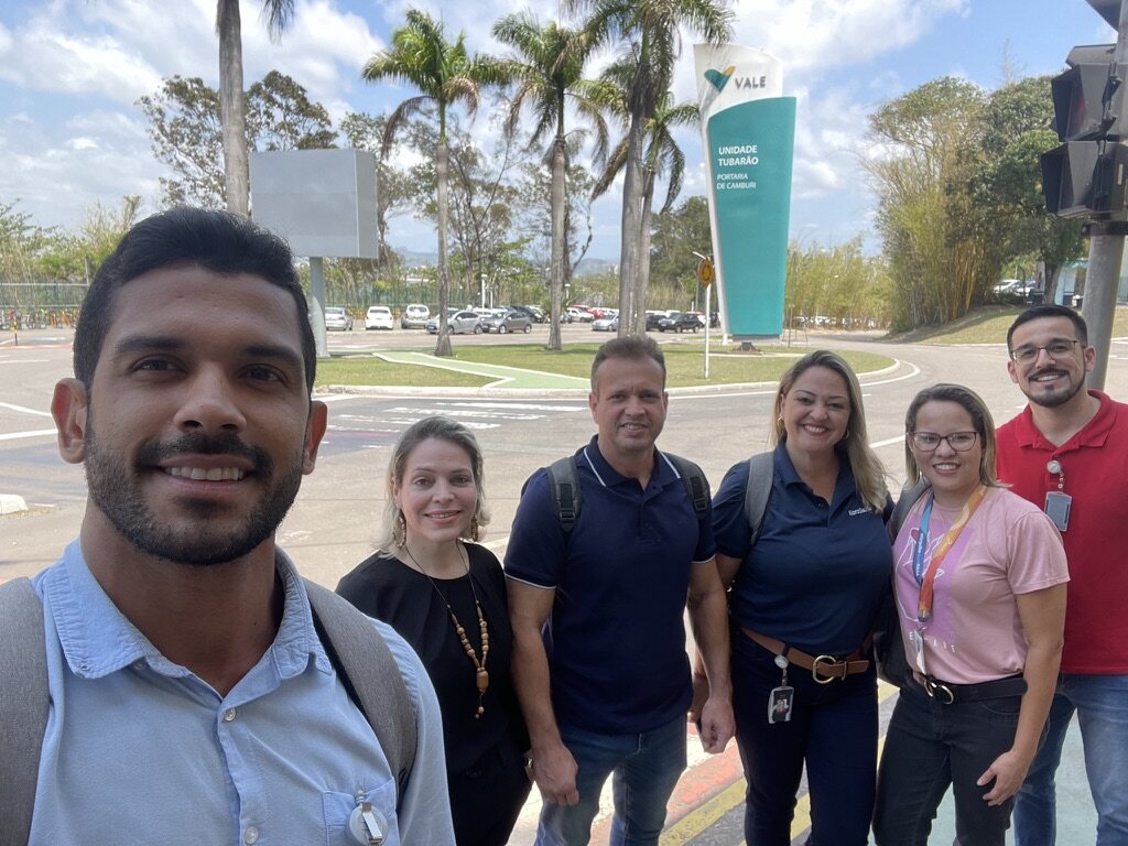 Emanuel Josue e equipe em visita técnica à Vale Tubarão